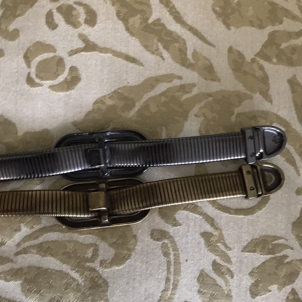 ✅CLEARANCE- Two Vintage 80s Metal Stretch Belts - Picture 5 of 8